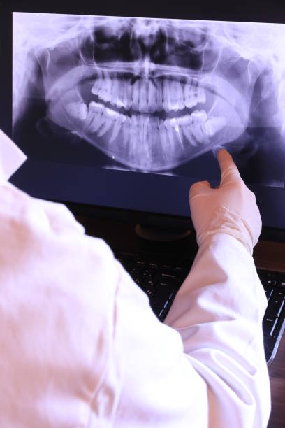 Best Pediatric Emergency Dentist in North Shore, CA